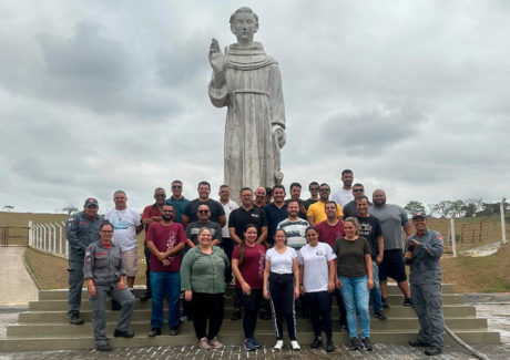 Santuário Frei Galvão forma primeira turma de brigadistas para combate a incêndios florestais