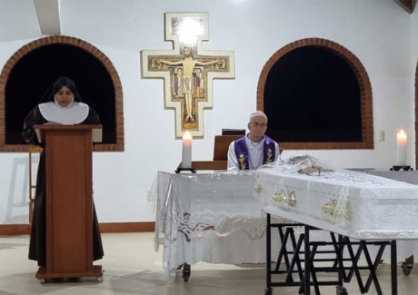 “Vai segura minha alma”: Família Franciscana Colatinense se despede de Irmã Marlene Maria dos Arcanjos