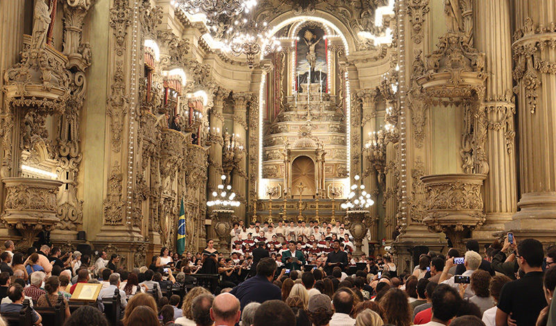 Corais dos Canarinhos e Orquestra Sinfônica da UFRJ realizam Concertos Espirituais de Finados