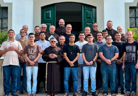 Onze postulantes são admitidos no Seminário Frei Galvão