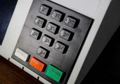 CNBB divulga nota sobre os ataques à Lei da Ficha Limpa no Congresso Nacional