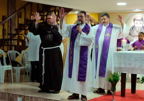 Paróquia Santa Clara de Imbariê celebra 32 anos de Instalação Canônica e 39 anos de Presença das Irmãs Catequistas Franciscanas