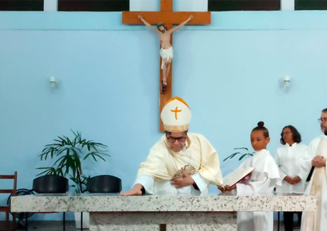 Paróquia Santa Clara de Imbariê celebra a Dedicação do Altar da Comunidade Jesus Crucificado