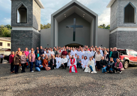 Ministros da Palavra e Eucaristia de Coronel Freitas participam de retiro, em Santa Catarina