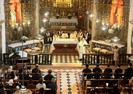 Solenidade de São Francisco retoma tradições centenárias e lota igreja do Convento Santo Antônio