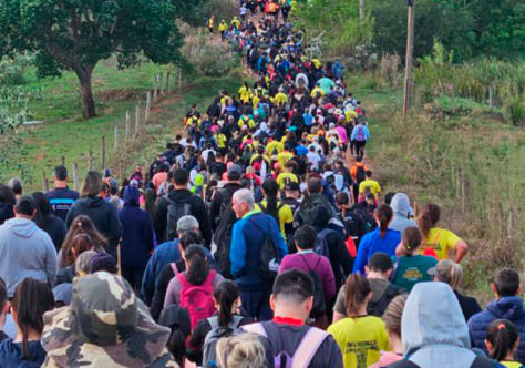4ª Caminhada da fé reúne milhares de peregrinos em Agudos