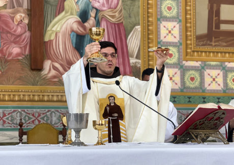 Com Frei Galvão, a paz nasce da caridade e da fé viva