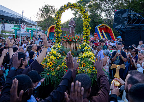 Festa de Frei Galvão 2025: “Com Frei Galvão cultivemos a Paz com toda a criação”