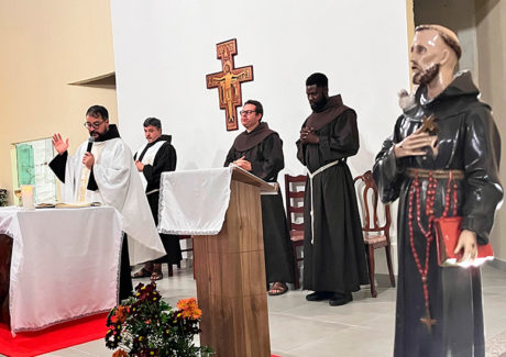 Solenidade de São Francisco de Assis reúne a Paróquia Santa Clara de Assis em Duque de Caxias