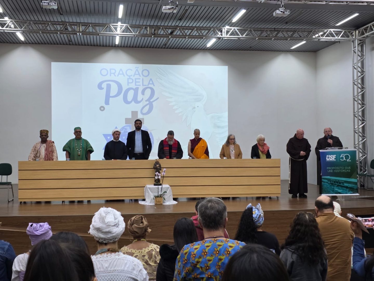 [USF promove Oração Inter-Religiosa pela paz no Mundo]