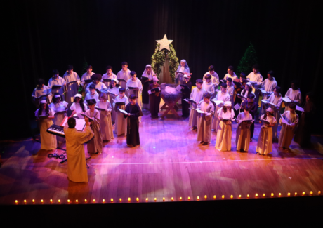 “Natal em Greccio” encanta plateia do Teatro Imperial, em Petrópolis