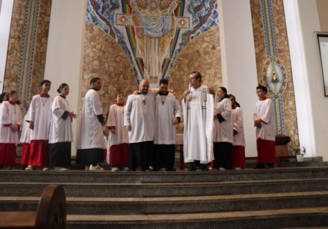 Mais que uma veste, uma Missão