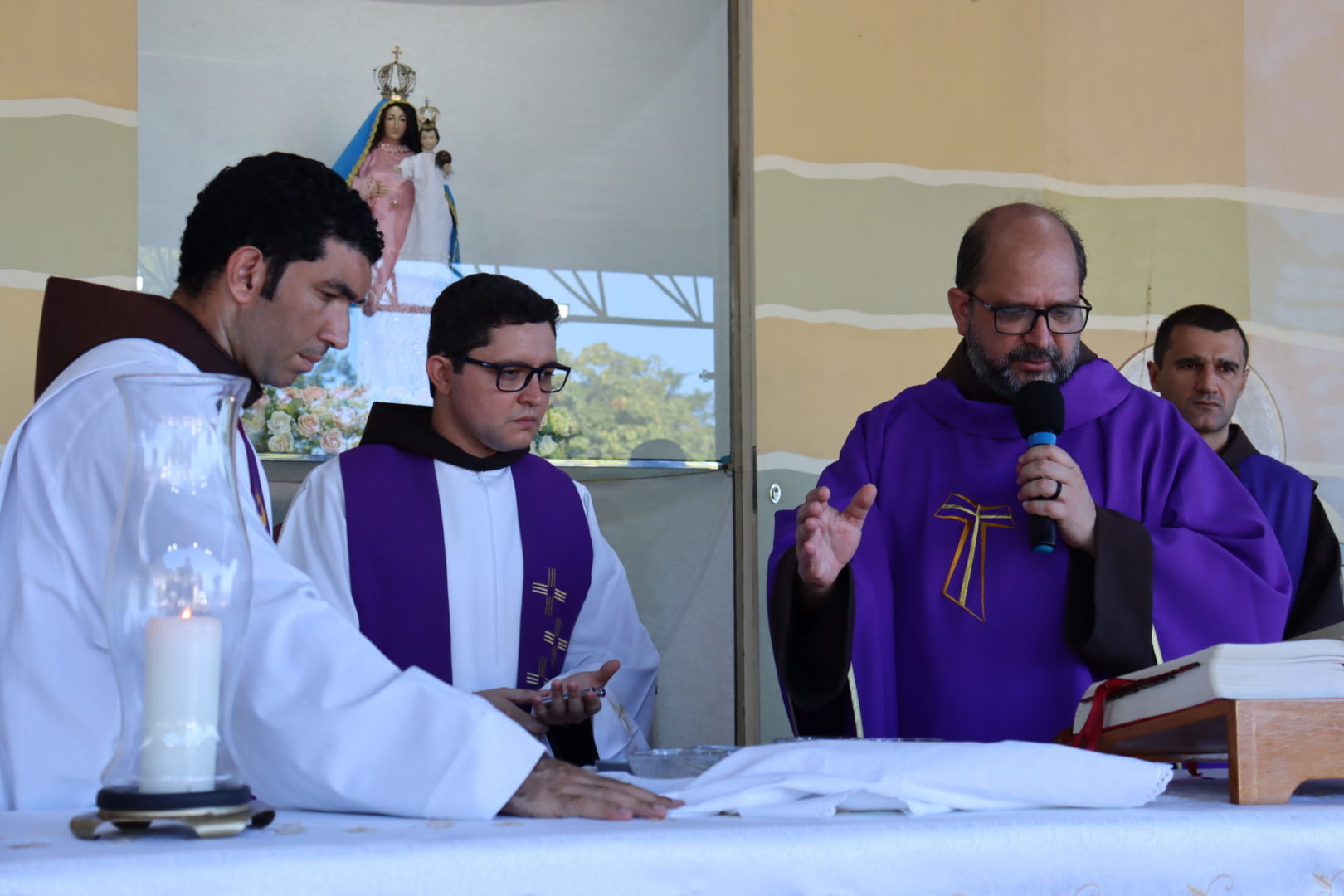 [“A reconciliação tem o empenho humano, mas ela é, sobretudo, graça de Deus”]