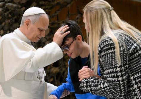 “Amar carregando a dor do outro”