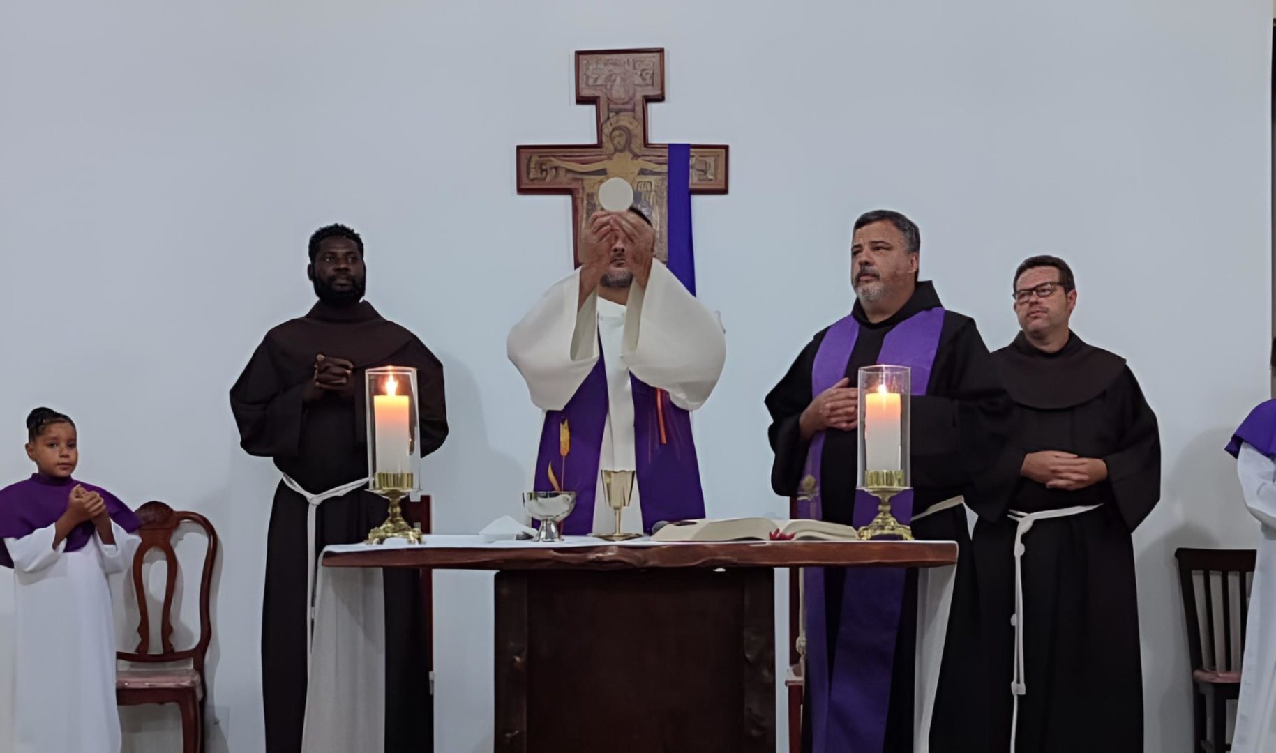 [Paróquia Santa Clara de Imbariê celebra a Abertura Paroquial do Jubileu dos 800 anos da morte de São Francisco]