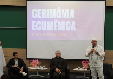 FAE Centro Universitário realiza celebração ecumênica em homenagem aos formandos