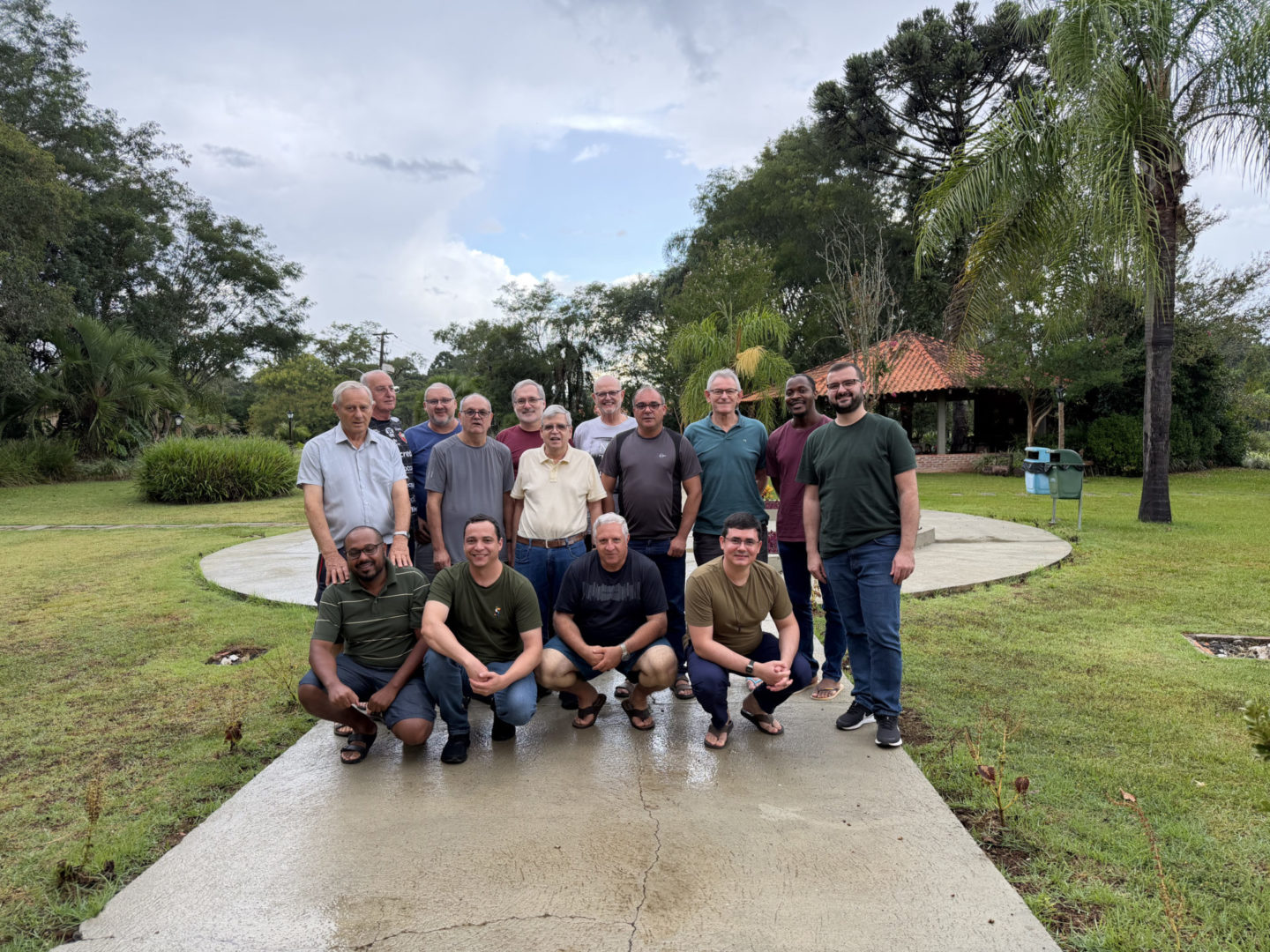 [Frades do novo Regional do Paraná se reúnem em Prudentópolis (PR)]
