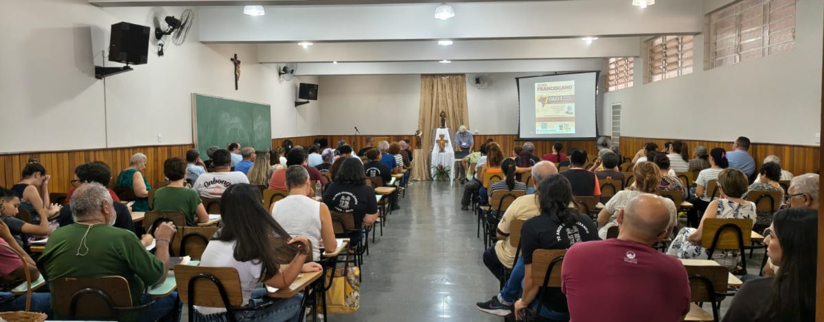 Paróquia Santo Antônio realiza retiro com foco no Jubileu de 800 anos da morte de São Francisco