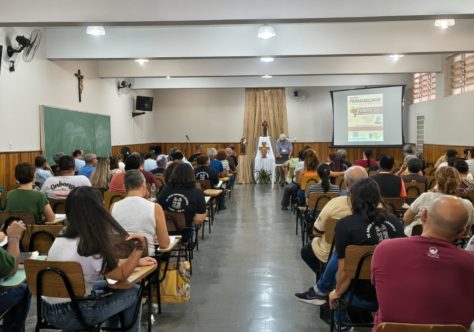 Paróquia Santo Antônio realiza retiro com foco no Jubileu de 800 anos da morte de São Francisco