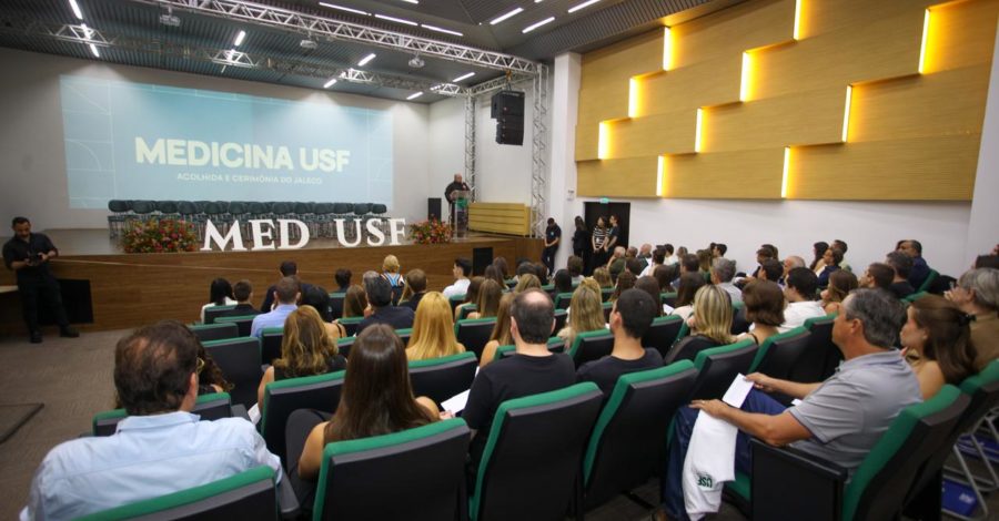 USF promove colações de grau e reforça formação inspirada nos valores franciscanos