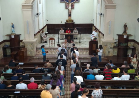 Seminário Frei Galvão celebra a Semana Santa com a participação dos fiéis