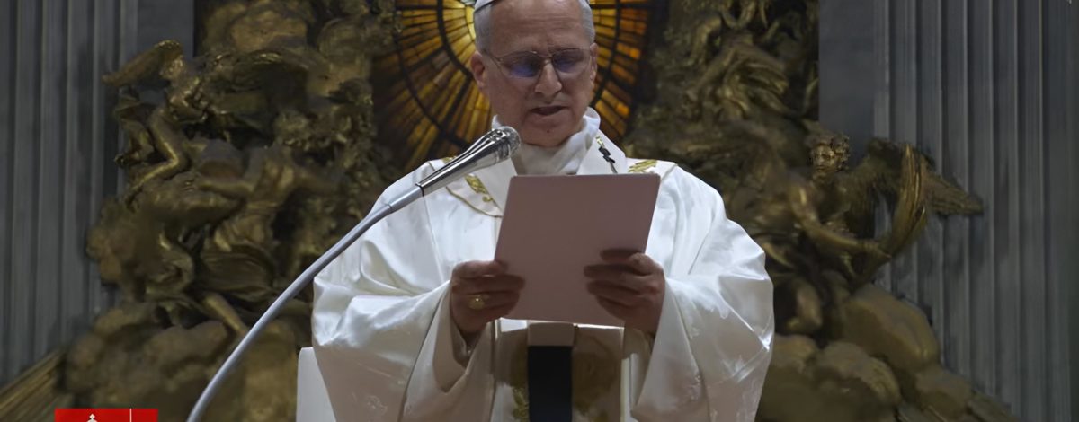Na Vigília Pascal, Papa convida a renovar a esperança e a paz