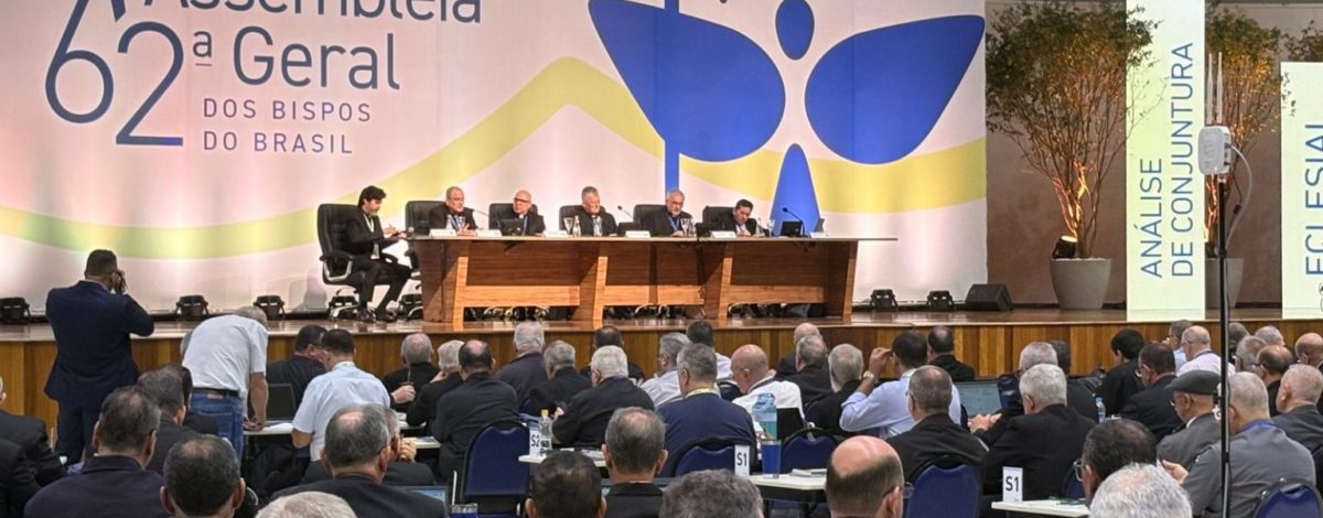 No terceiro dia da Assembleia da CNBB, bispos refletem sobre os desafios sociais e eclesiais