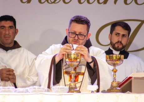 “Levar esperança é uma missão pascal”, destaca Frei Daniel na abertura da Festa da Penha