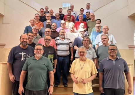 Guardiães refletem missão, fraternidade e caminhos da Província em encontro realizado em Agudos (SP)