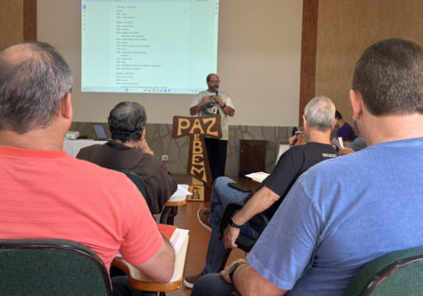 Guardiães iniciam reunião provincial em Agudos
