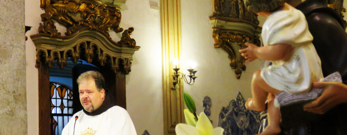 Frei Medella abre as festividades a Santo Antônio no Convento São Francisco