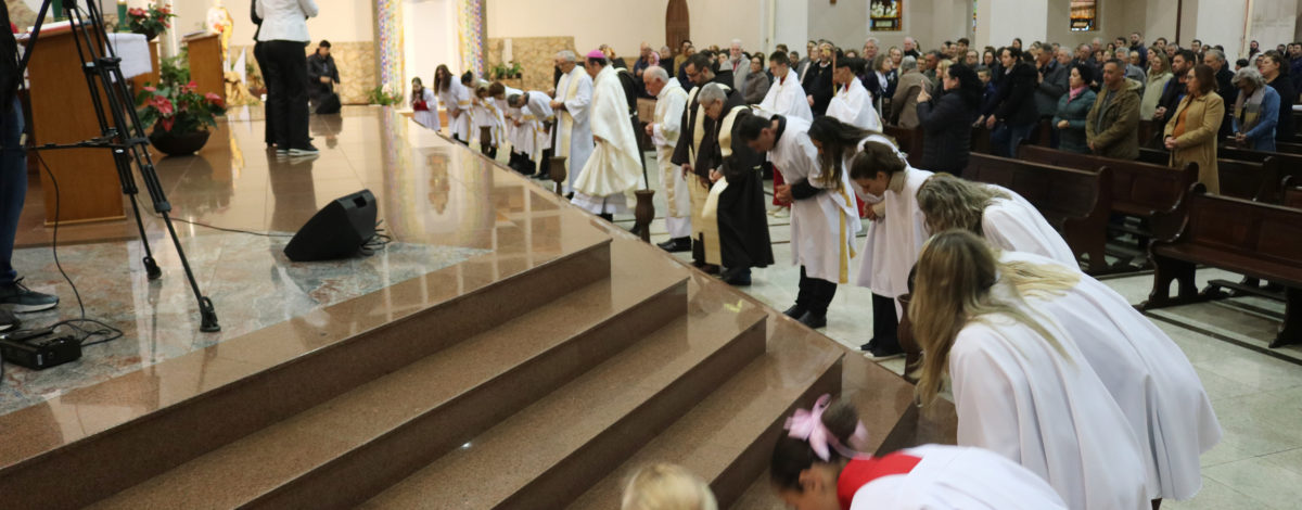 Dom Edgar ensina: “O reino cresce quando escolhemos o amor”