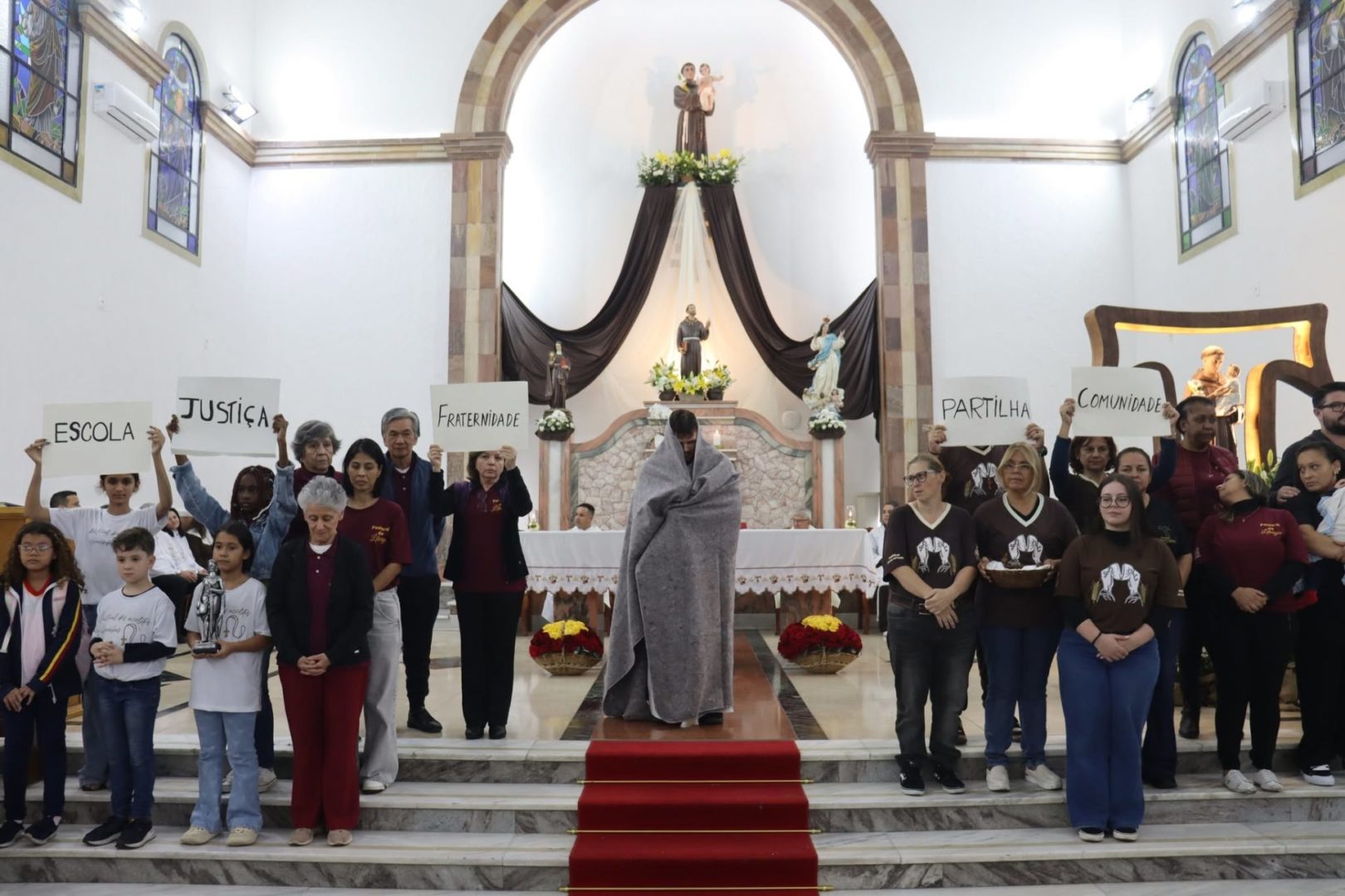 Com Santo Antônio, fé, solidariedade e tradição marcam a 70ª edição da festa do Padroeiro