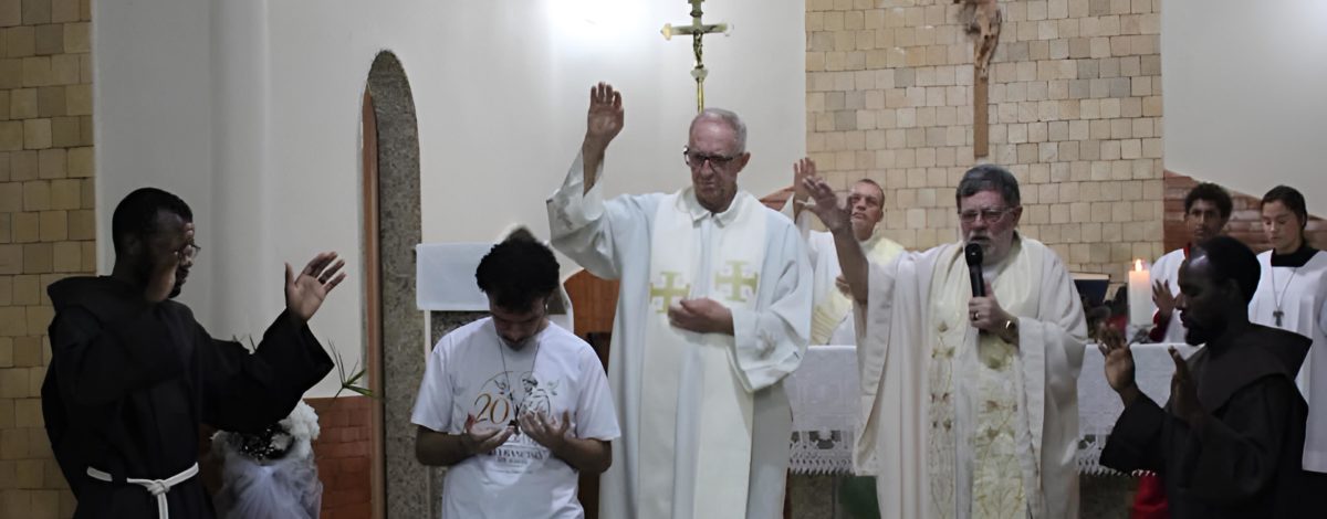 Em Duque de Caxias, Paróquia São Francisco de Assis celebra 20 anos de evangelização