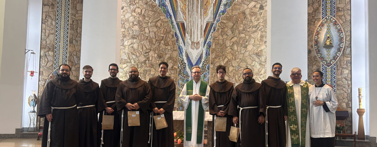 60 anos de fé: com Maria e Francisco, anunciando a Paz e o Bem