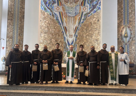 60 anos de fé: com Maria e Francisco, anunciando a Paz e o Bem