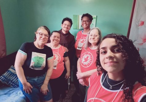 Familias de Juiz de Fora recebem a Paz e o Bem durante Semana Missionária