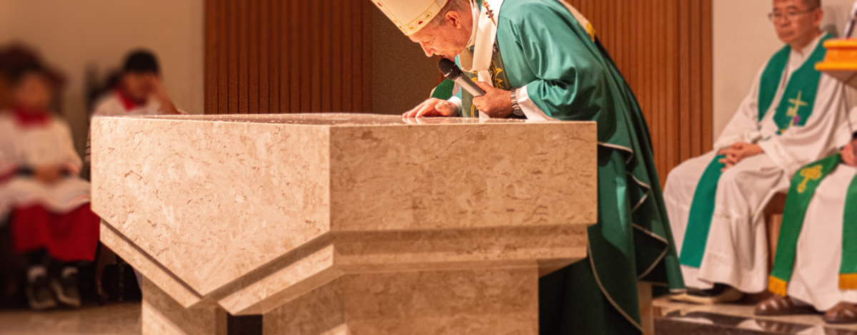 Dedicação do novo altar e a renovação do espaço litúrgico, um novo capítulo na história do Santuário Frei Galvão