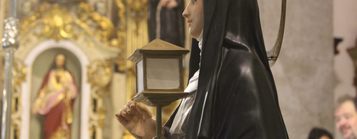 Com a força da fé e da luz: Santuário São Francisco celebra a festa de Santa Clara de Assis