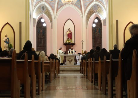 Paróquia do Sagrado Coração de Jesus inaugura nova secretaria paroquial em Petrópolis