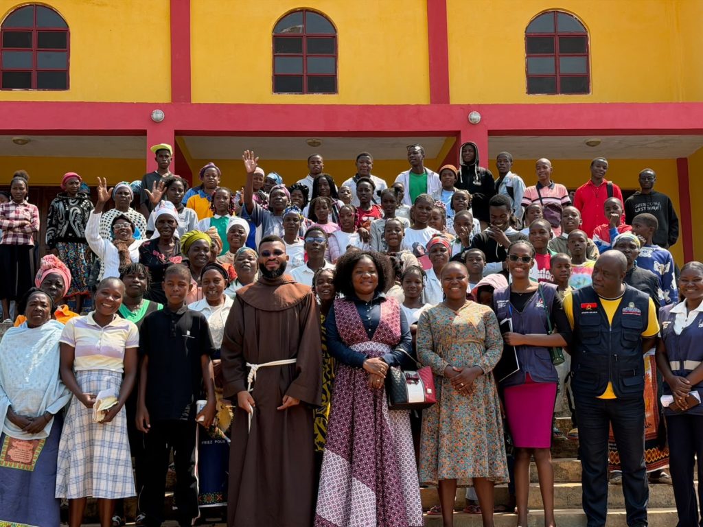 Paróquia Santos Mártires de Uganda-Katepa promove palestras durante o Tempo da Criação