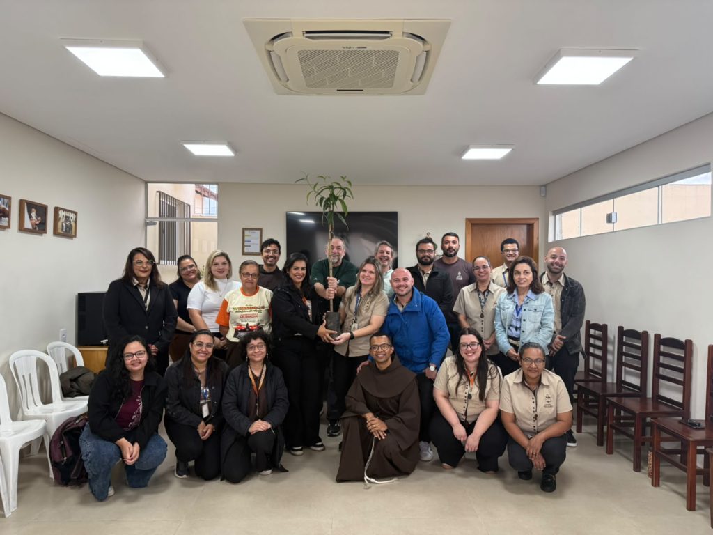 Santuário Frei Galvão planta mudas da Mata Atlântica e une espiritualidade e cuidado com a Casa Comum na preparação para a Festa 2026