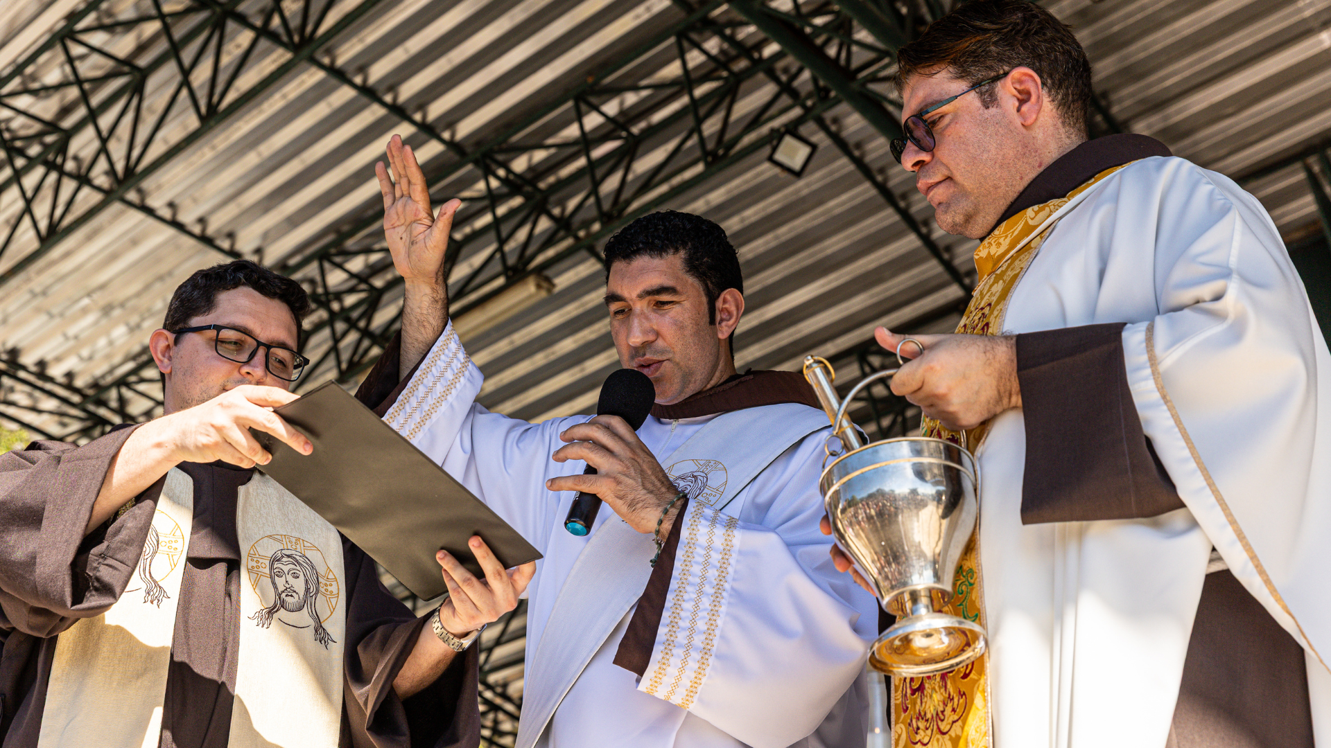 [Convento da Penha terá bênçãos especiais para professores e médicos em celebrações nesta semana]