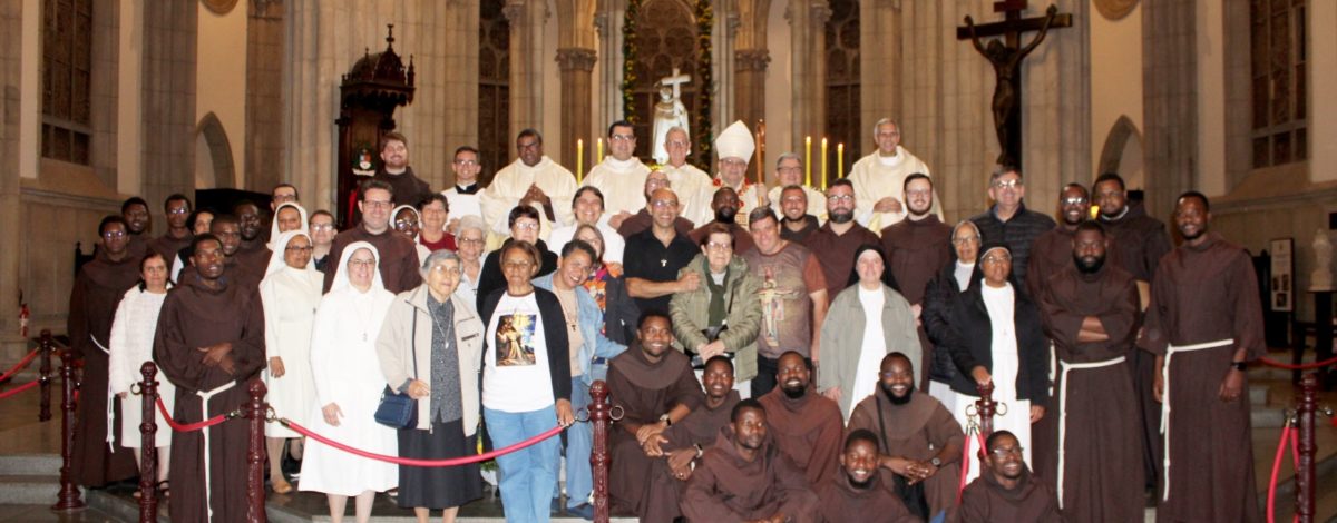 Família Franciscana de Petrópolis celebra o Jubileu Franciscano na novena de São Pedro de Alcântara