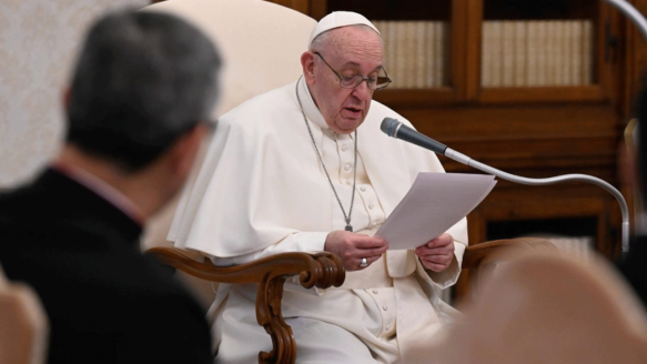 Papa Francisco: a oração faz milagres