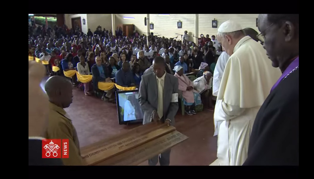 Oração do rosário é arma na luta contra o terrorismo, diz bispo