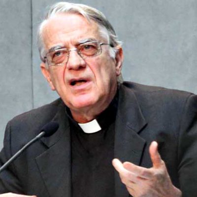 Pe. Lombardi responde a D. Negri: “A decisão de Bento XVI foi sábia e razoável”