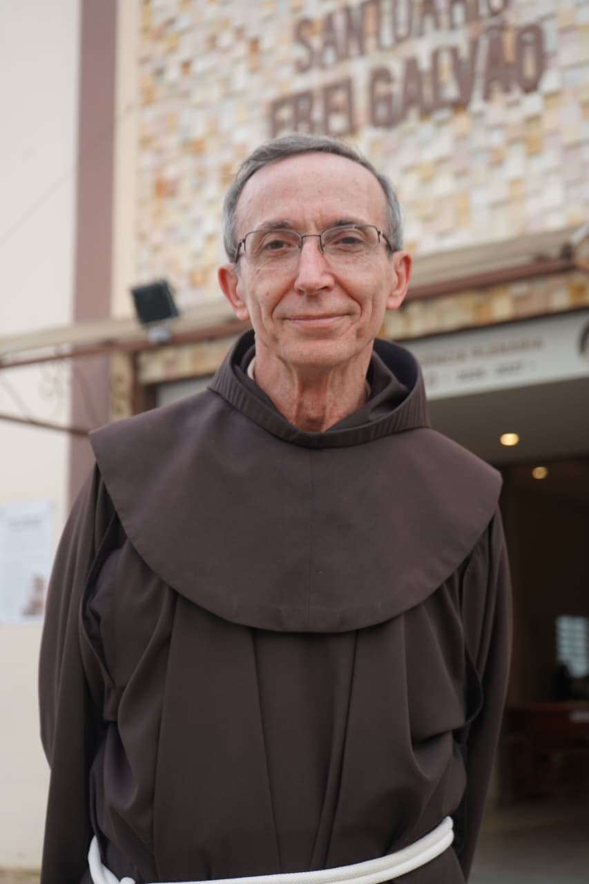 Frei Valdir Laurentino