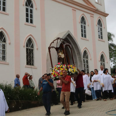 Franciscanos celebram as festividades de Santa Clara de Assis em Colatina