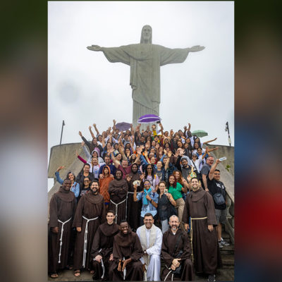 Família Franciscana realiza II Caminhada ao Cristo Redentor